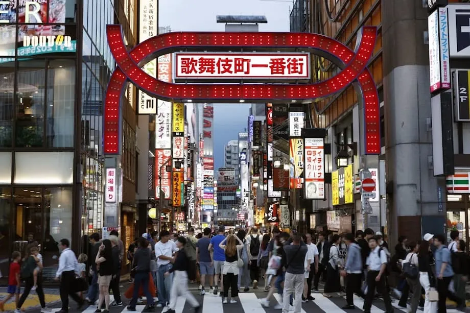 尽管日本新增旅游税，香港游客热情不减：魅力依旧