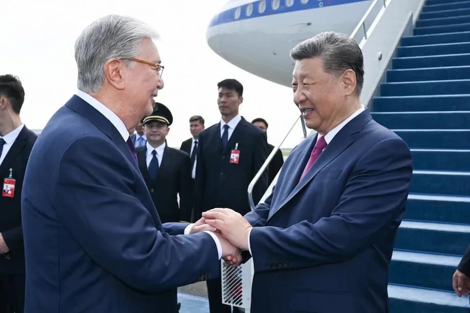 中国“一带一路”倡议在中亚加速推进：战略投资、资源安全与地缘政治格局变化