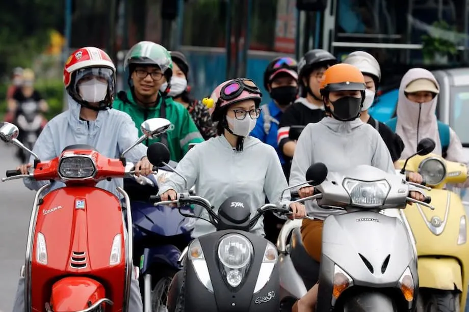 河内禁售汽油摩托车：是迈向清洁空气的雄心之举，还是让穷人冒险？
