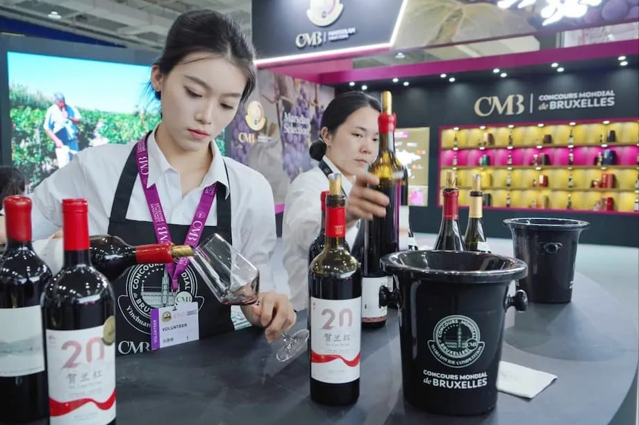 朝鲜对中国葡萄酒的旺盛需求：制裁、精英阶层与激增的贸易