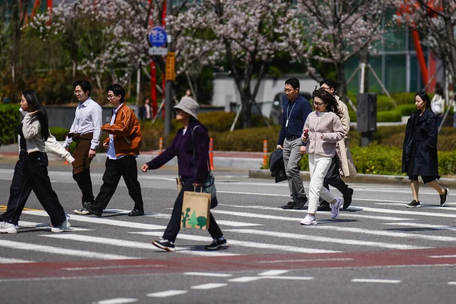 家庭规模缩小、城市老龄化，独居生活重塑首尔