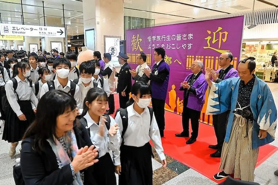 京都游客拥挤，促使日本学校重新考虑修学旅行目的地