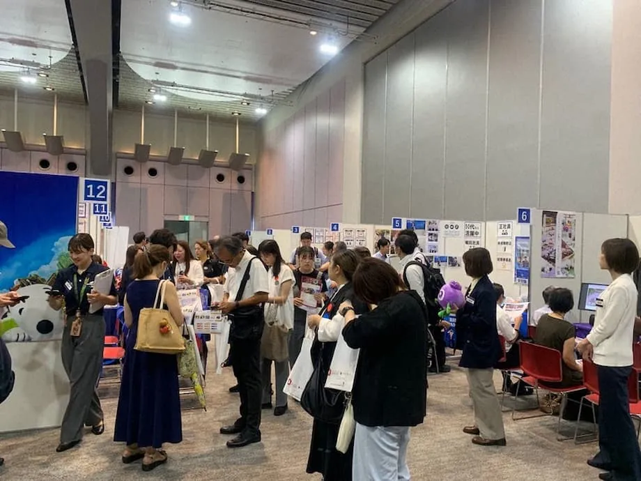 大阪世博会临近闭幕，日本雇主争相招聘世博会工作人员