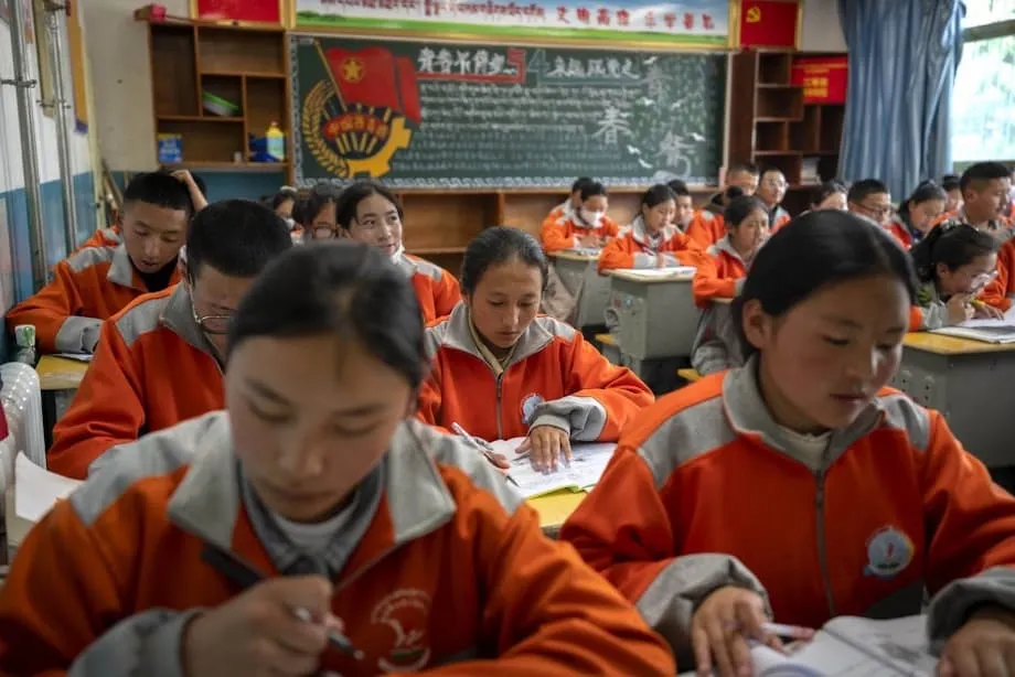 中国起草民族团结法，扩大境内外意识形态管控