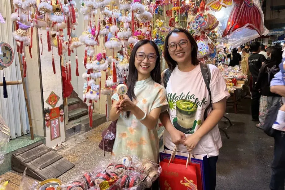 直播授课与濒失方言：中国裔越南年轻一代如何在网上重拾身份认同