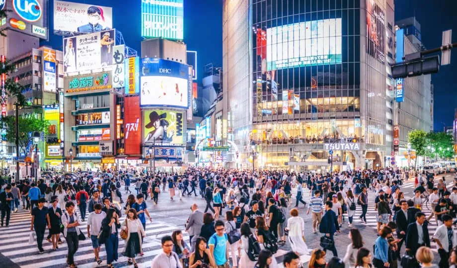 日本推出针对外国人士的全面政策，应对过度旅游与社会摩擦加剧