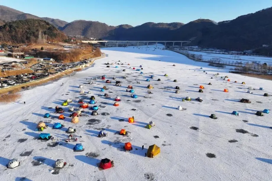 韩国遭遇严寒天气，停电导致数百户家庭失去供暖