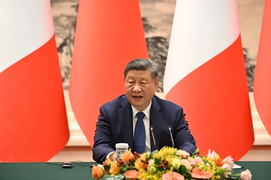 中国“强势货币”布局:全球不确定性加剧之际,习近平推动人民币挑战美元主导地位
