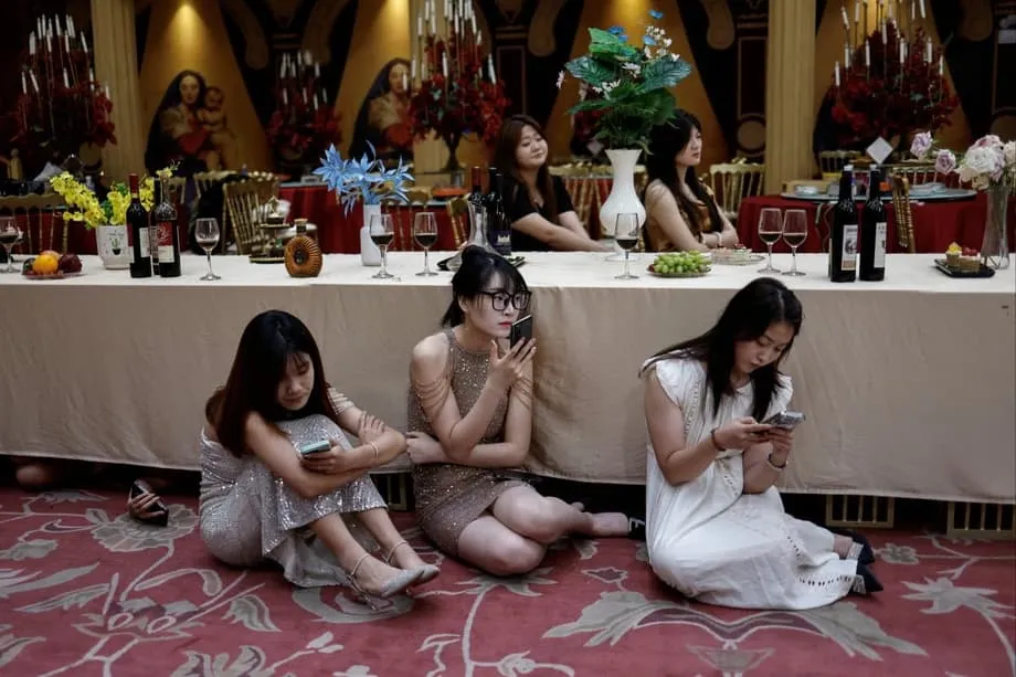 中国微短剧产业在严峻的毕业生就业市场中成为就业生命线