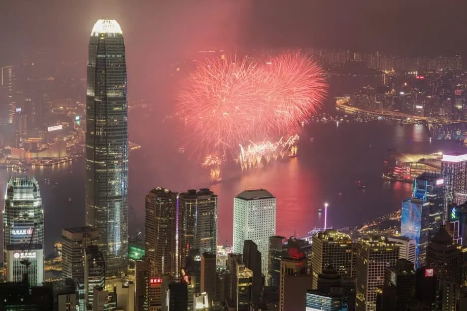 中国加速推动人民币国际化，香港有望成为全球顶尖金融中心