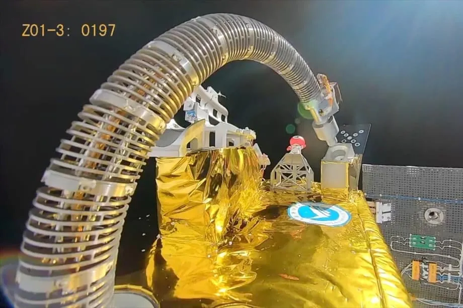 中国卫星利用触手式机械臂完成轨道加注突破性测试