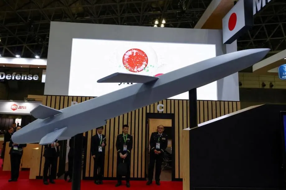 日本防务政策历史性转向，开放全球军火市场