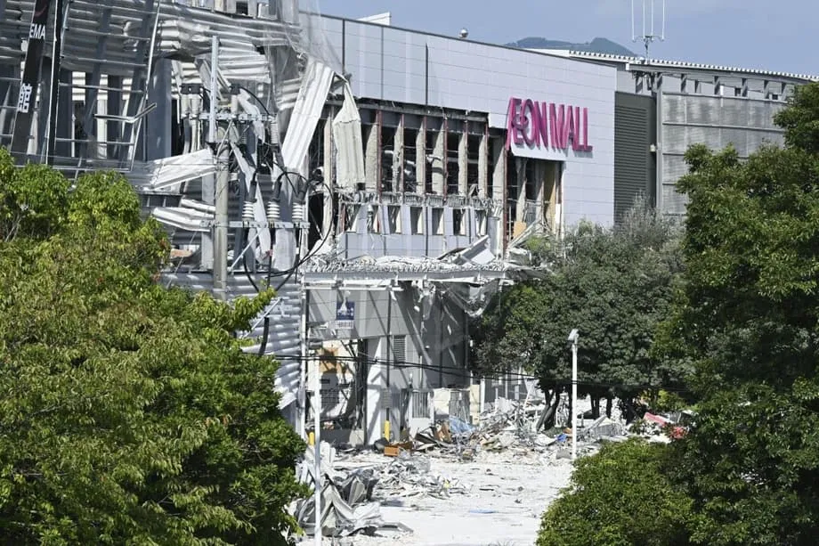 日本地震遇难者遭指示返回商场取现金，随后发生致命爆炸