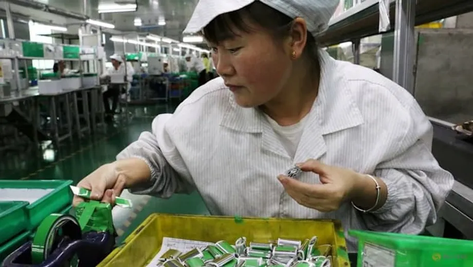 中国锂业锁喉：一个国家如何掌控电池供应链瓶颈