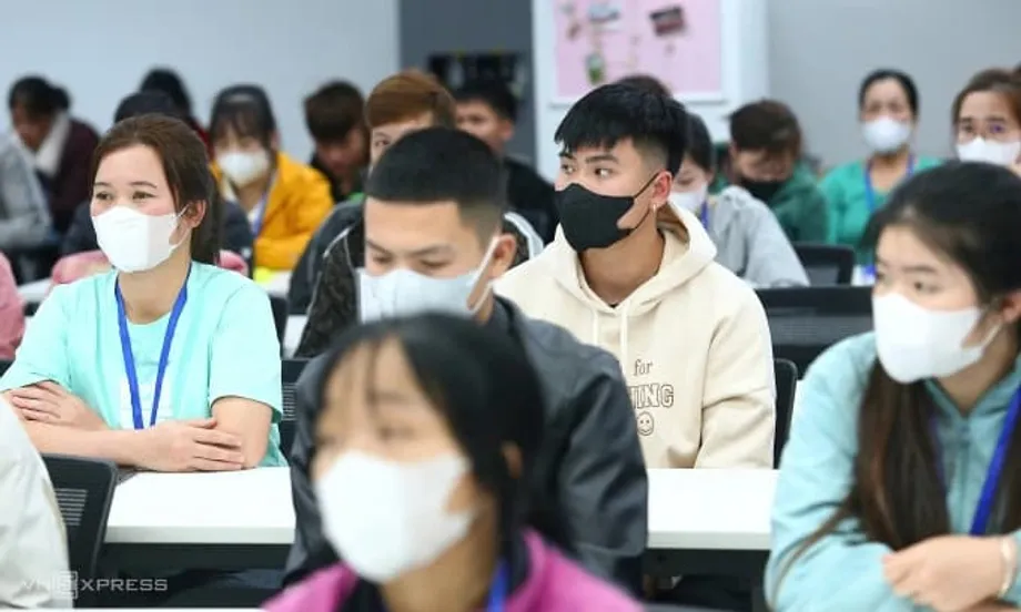 富士康和立讯在越南提供相当于两个月工资的奖金，仍然招不够工人