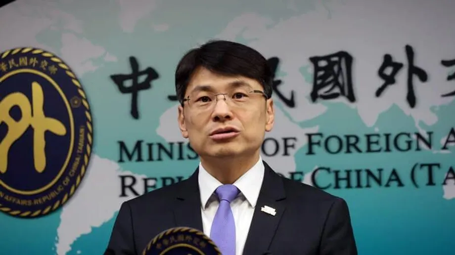 韩国调整系统后，台湾仍在居留证上将其标注为“韩国”
