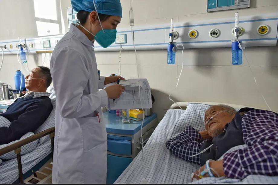 Japan Questions Tavneos Approval Data as Liver Deaths Put Drug Under Review