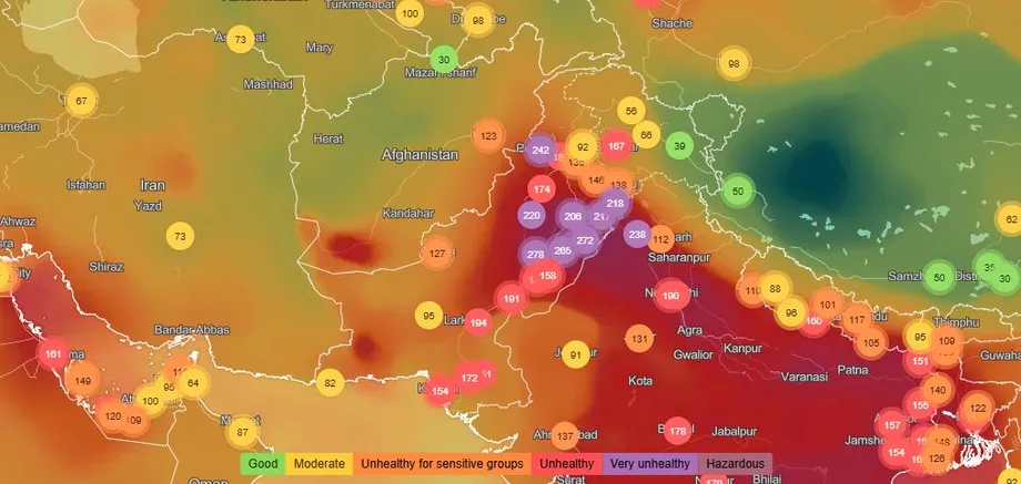 Lahore AQI Reaches 355 as Three Monitoring Stations Record Hazardous Air