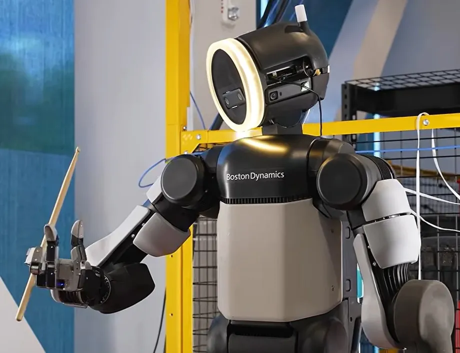 Boston Dynamics Asks Korean Suppliers to Prepare Parts for 10,000 Atlas Robots