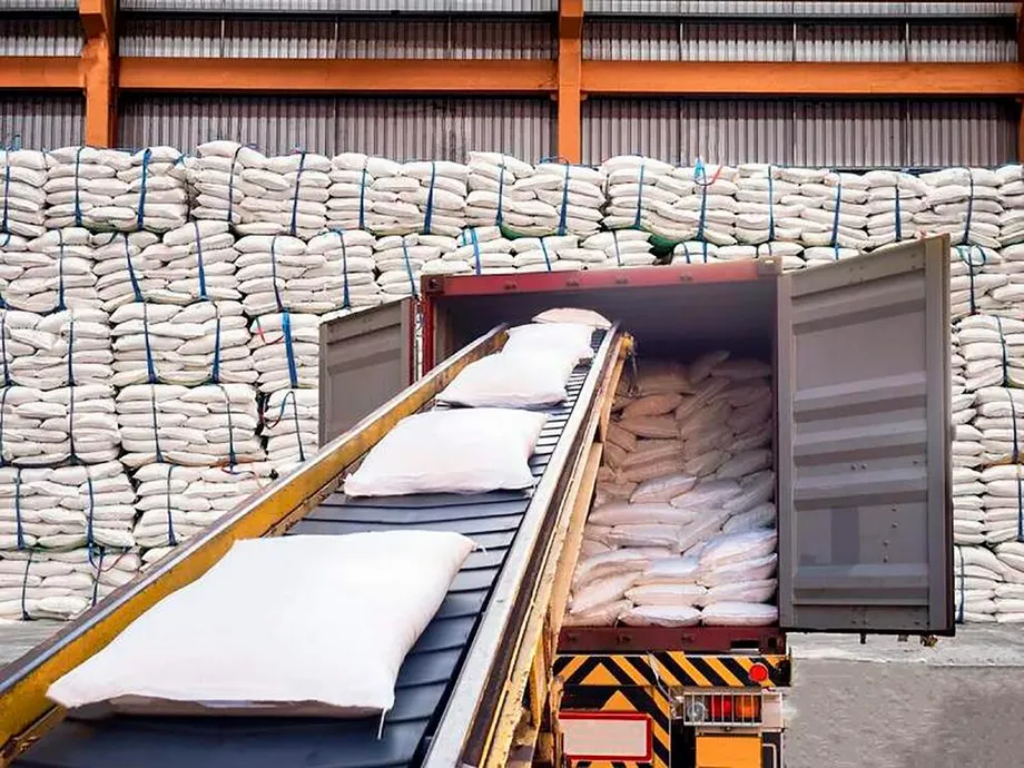 Uzbekistan Sets 300,000-Tonne Sugar Import Quota for 2027 as Factories Get Financial Support